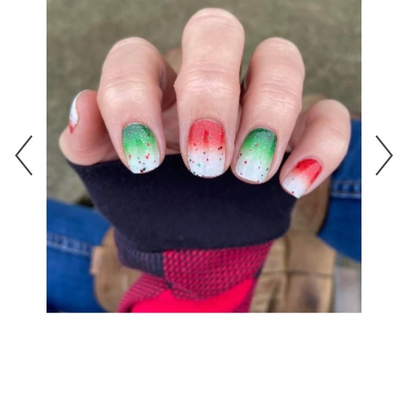 Color Street Holiday Nails - Make Spirits Bright - Picture 5 of 9